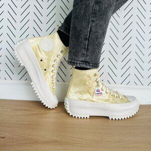 ⭐Rare Converse Run Star Hike Hi Platform Sz 8 Womens Shoes Satin Sneaker A06828C